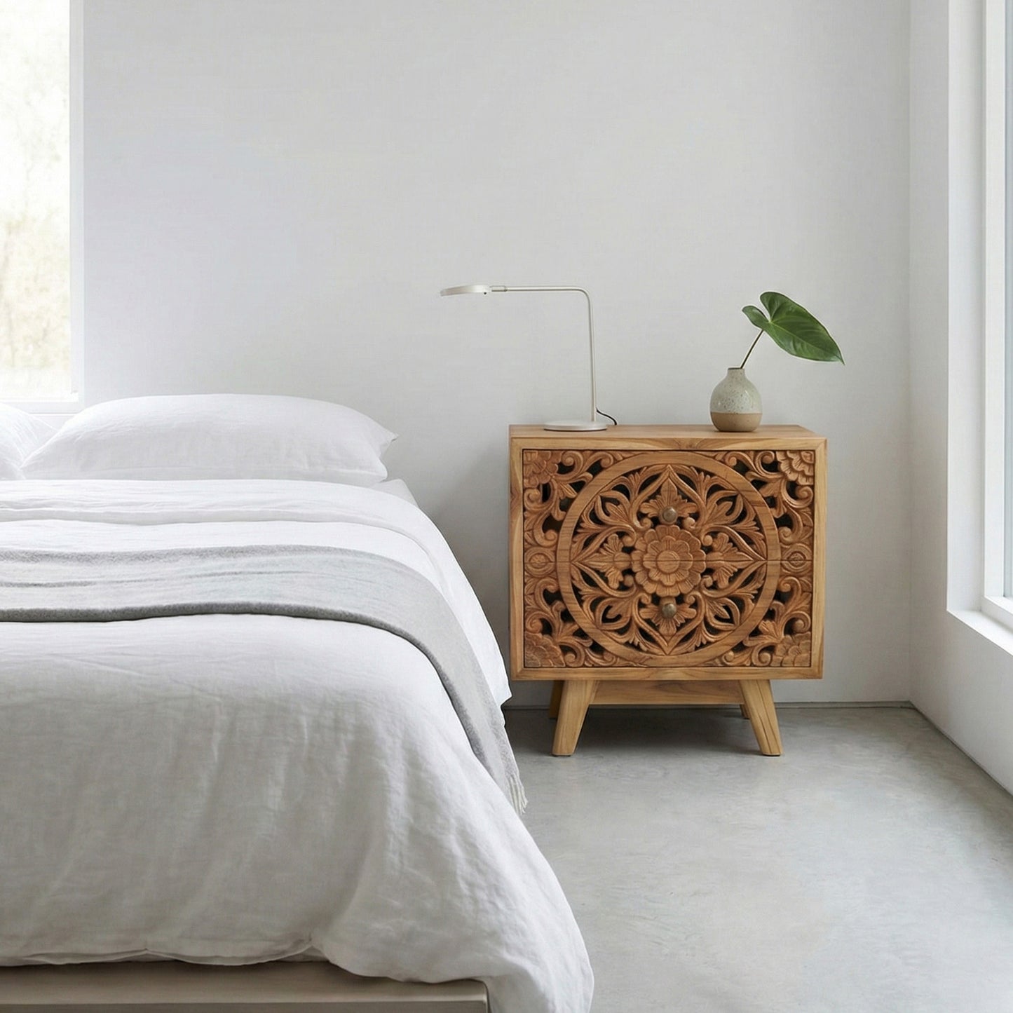Carved Bedside Table 'Indra' - Natural