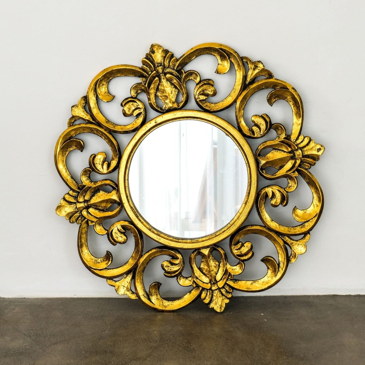 Hand Carved Mirror "Roopa" in Gold Antic Wash - 80 cm