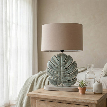 Carved Table Lamp "Banyu" - Distressed Green
