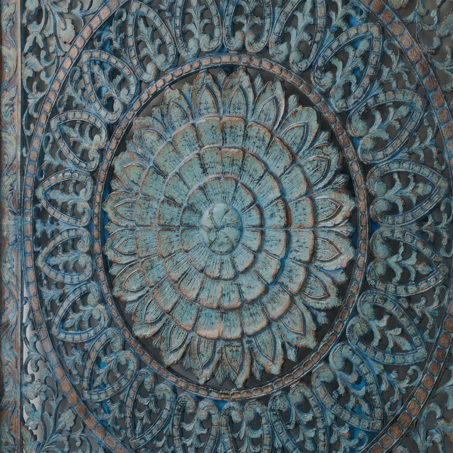 Carved Bed Headboard "Cendana" Queen Size - Samudra