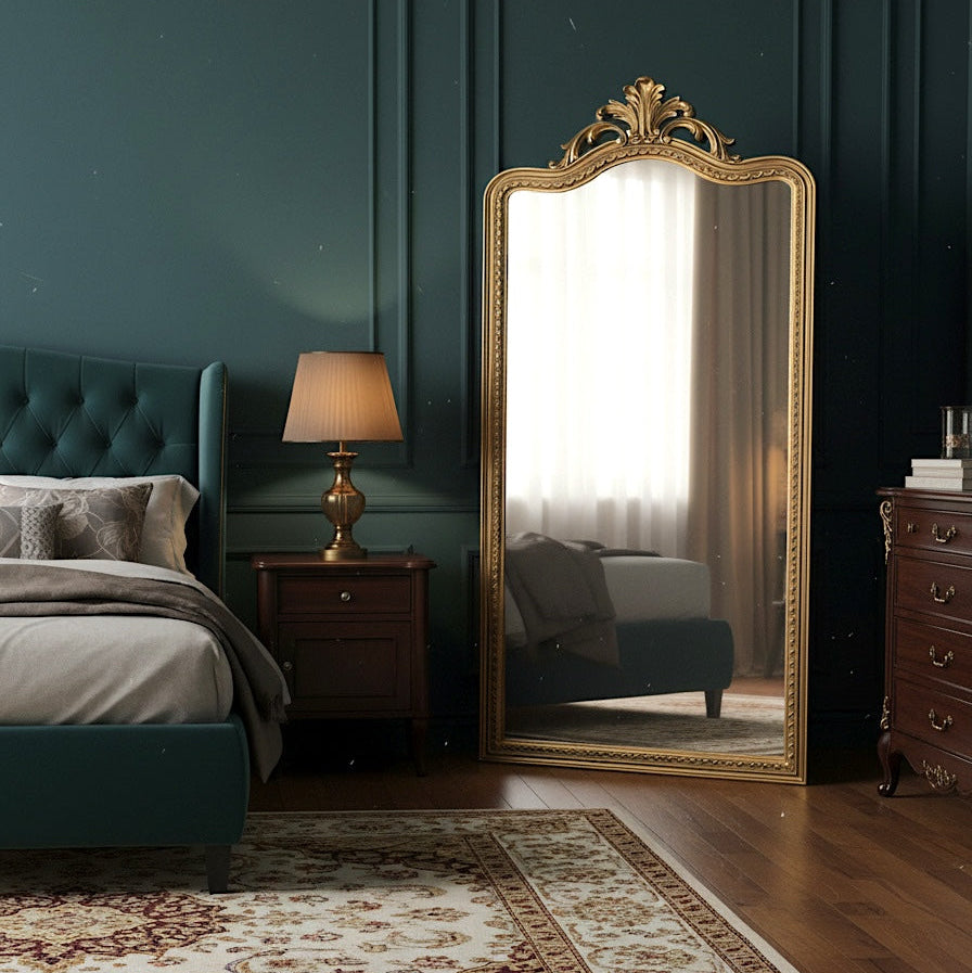 Hand Carved Mirror "Suksema" in Brass Antique Gold - 200 cm