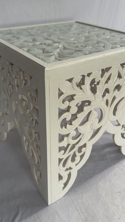 Carved Bedside Table "Ratu" - White
